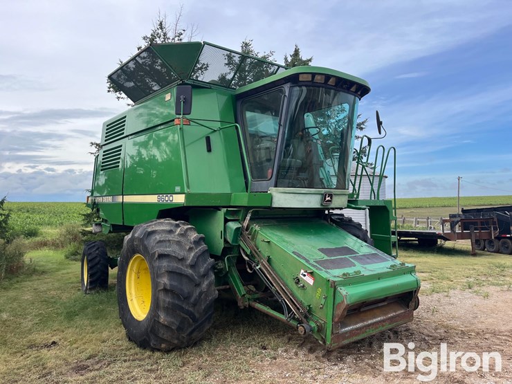 1993-john-deere-9600-image-3