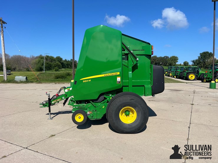 2023-john-deere-560m-image-8