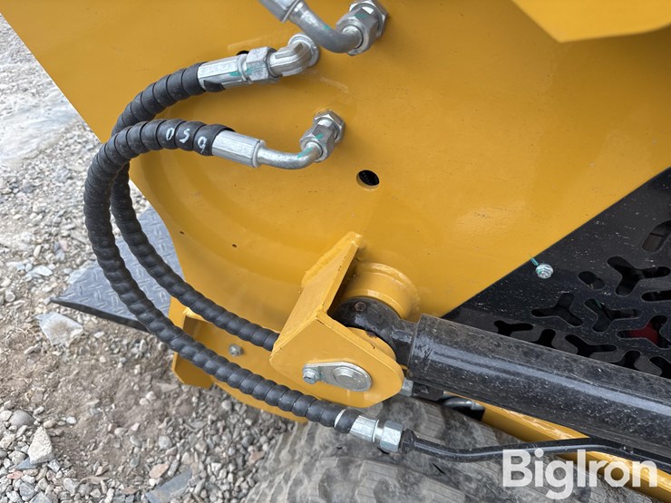 2025-agt-mx-crt23-compact-track-loader-image-20