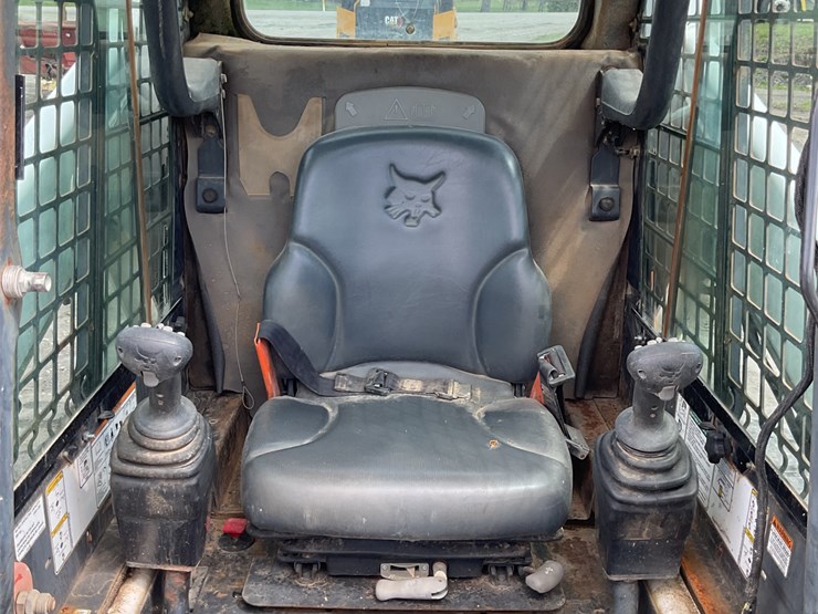 2008-bobcat-t190-image-5