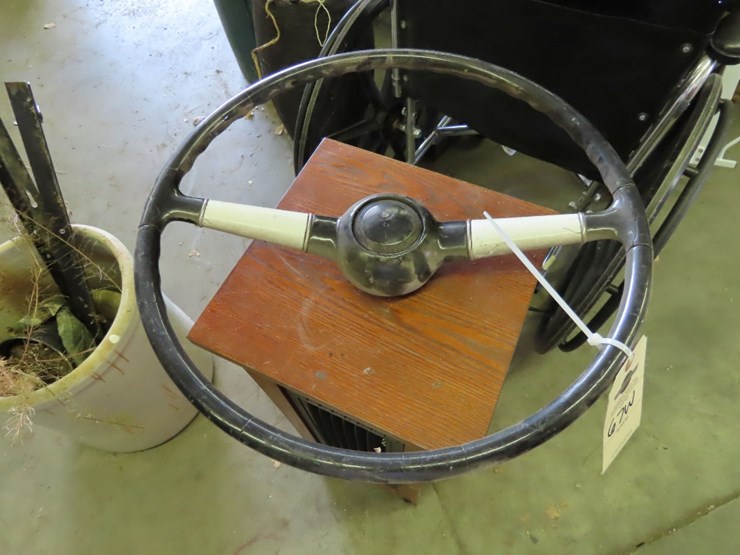 1940's-ford-steering-wheel-image-1