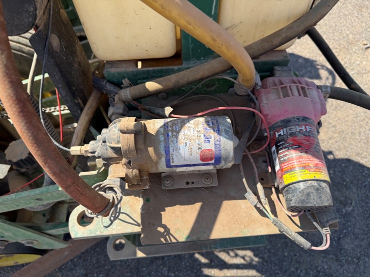 john-deere-7300-image-13
