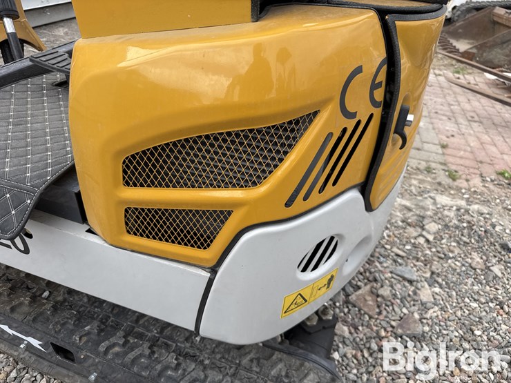 2025-ir-ire20-mini-excavator-image-9