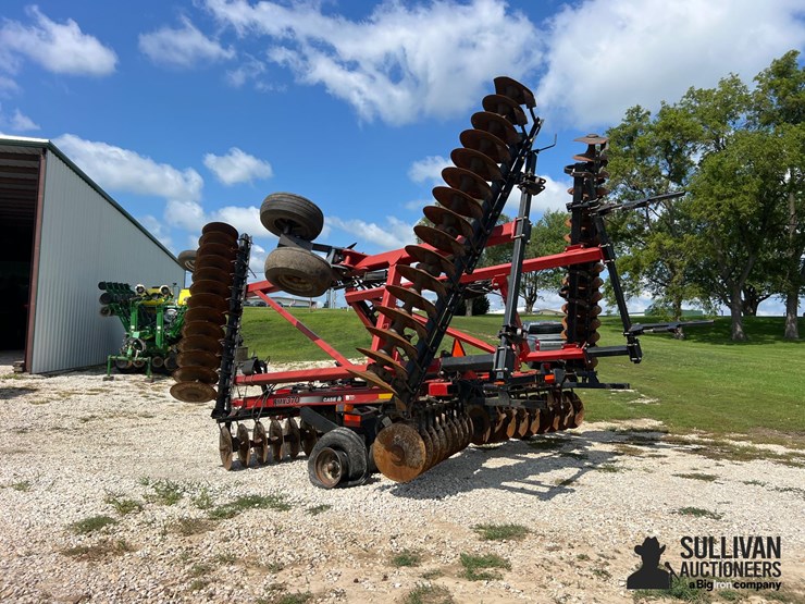 case-ih-370-image-7