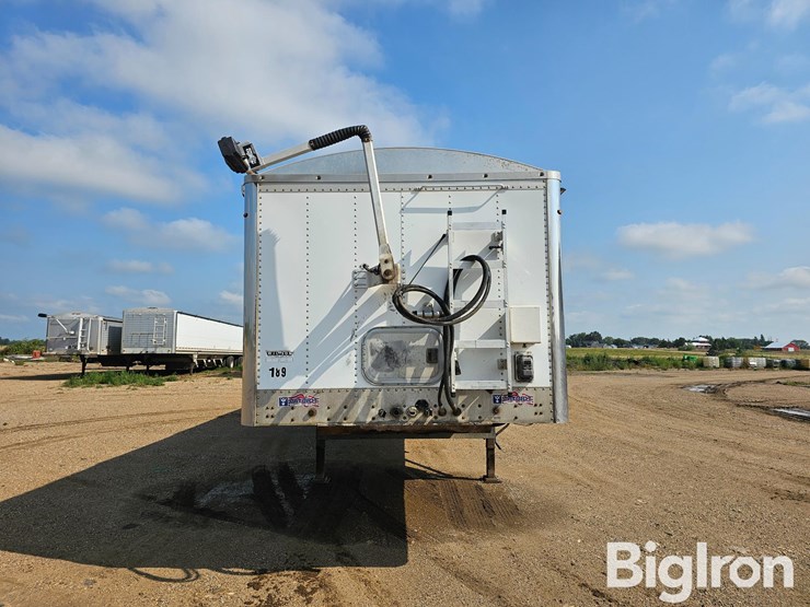 2015-wilson-belt-trailer-image-2