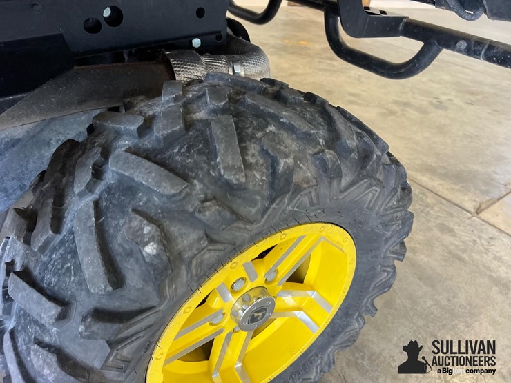 2013-john-deere-gator-image-20