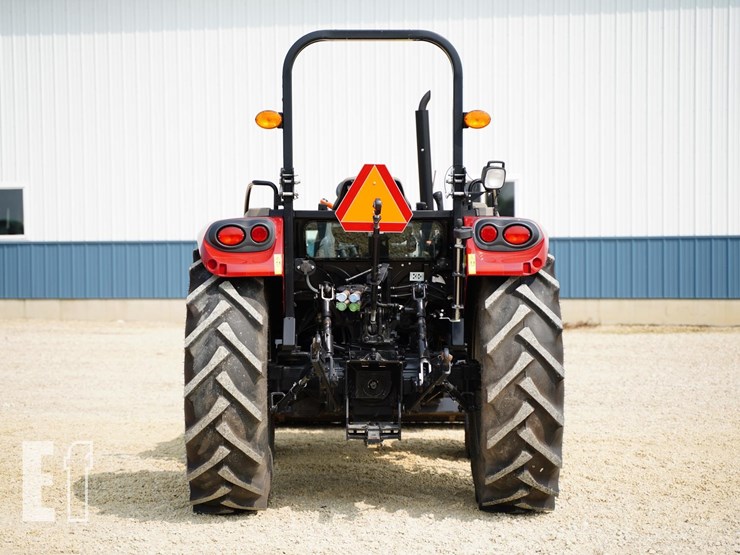 2022-case-ih-farmall-75a-image-6