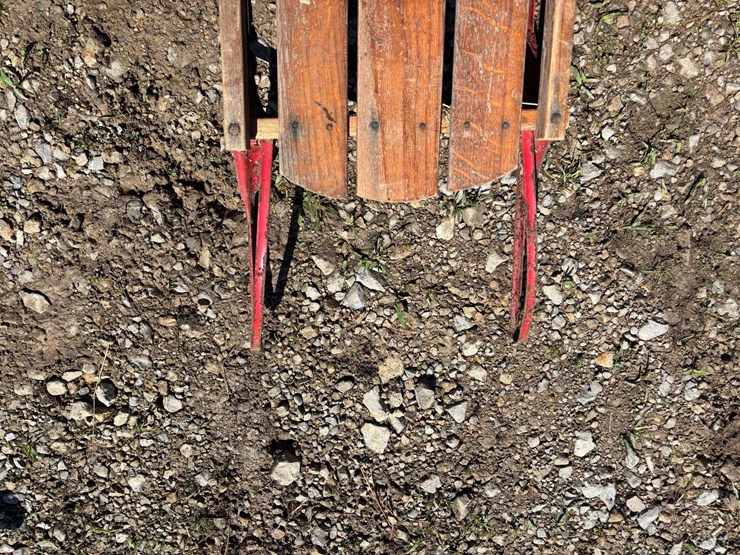 (4)-sleds-image-18