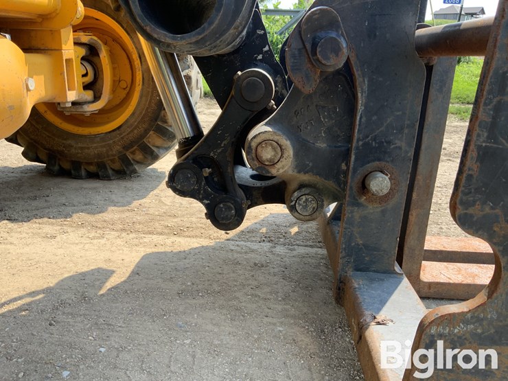 2006-jcb-527-55-image-16