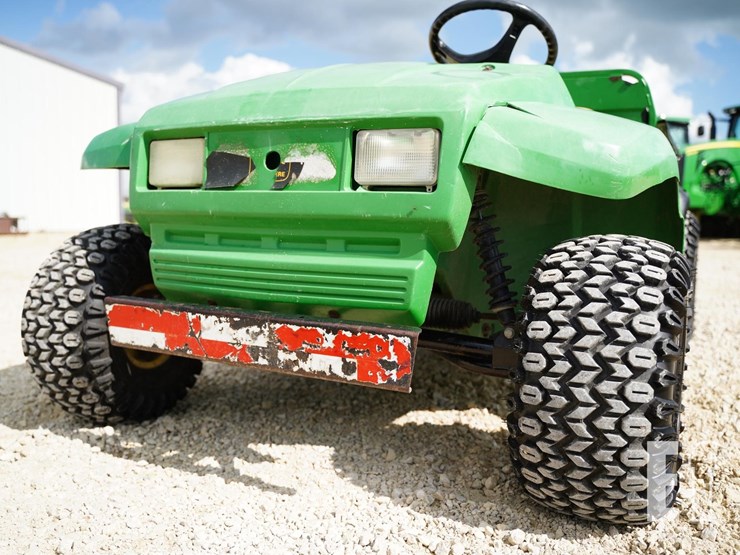 2004-john-deere-gator-image-11