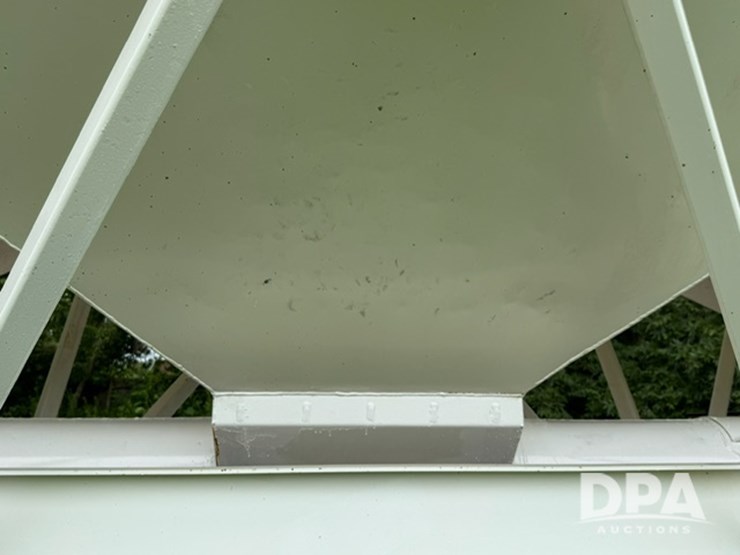 2015-ray-man-dry-fertilizer-trailer-(ed5162)-image-23