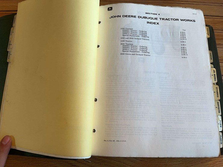 1968-john-deere-agricultural-sales-manual-image-9