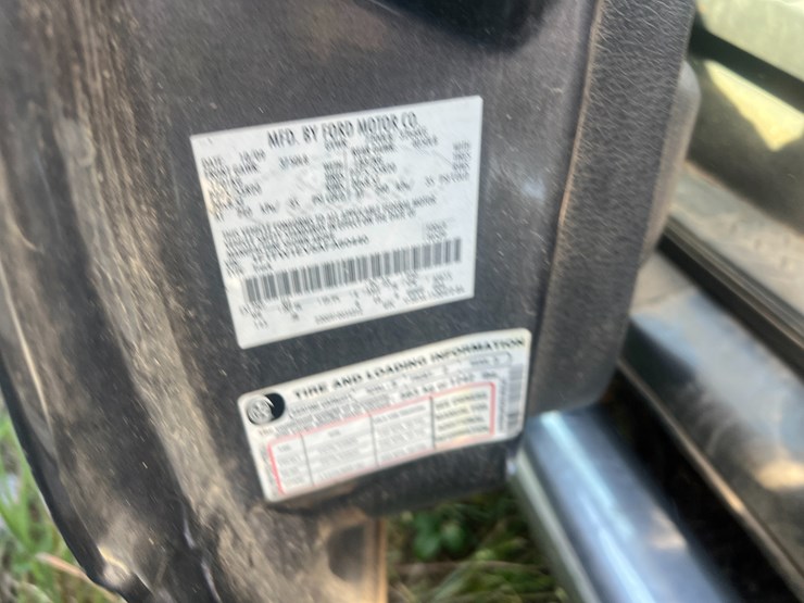 2010-ford-f150-image-27