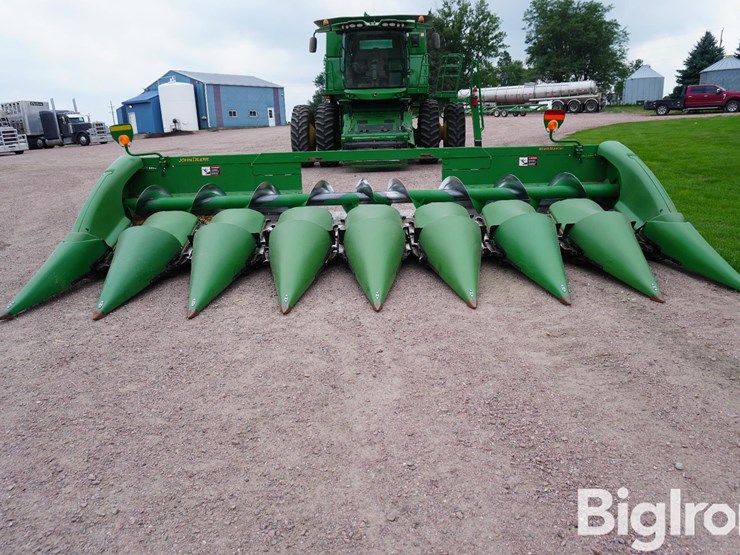 2009-john-deere-608c-stalkmaster-image-10