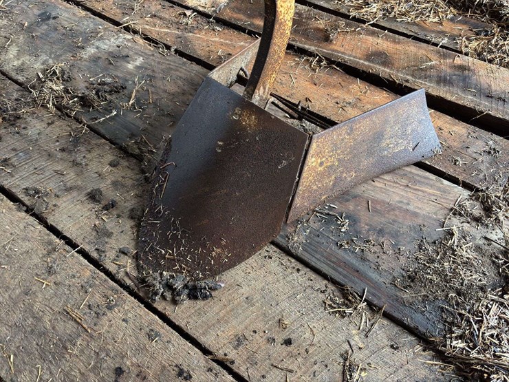 adjustable-walking-potato-plow-image-15