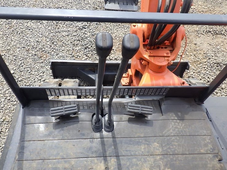 kubota-kh030-image-18