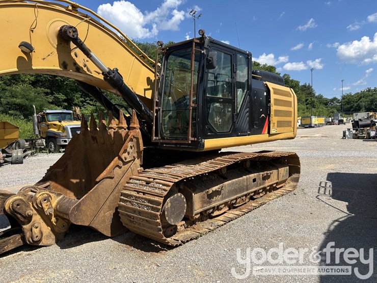 2016-caterpillar-336fl-image-2