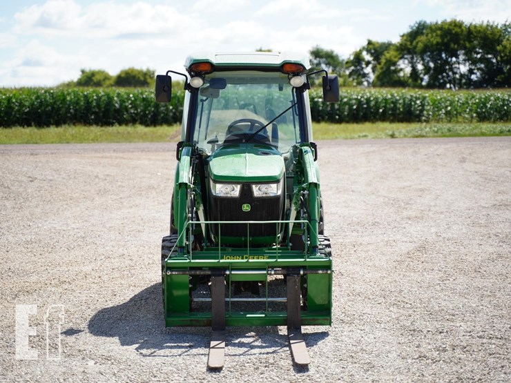 2014-john-deere-3033r-image-3