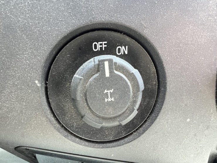 2015-ford-f350-image-28