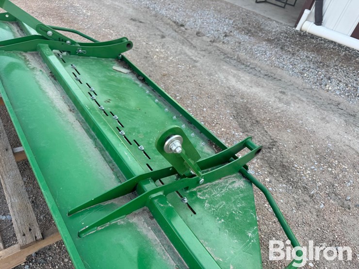 john-deere-102-image-10