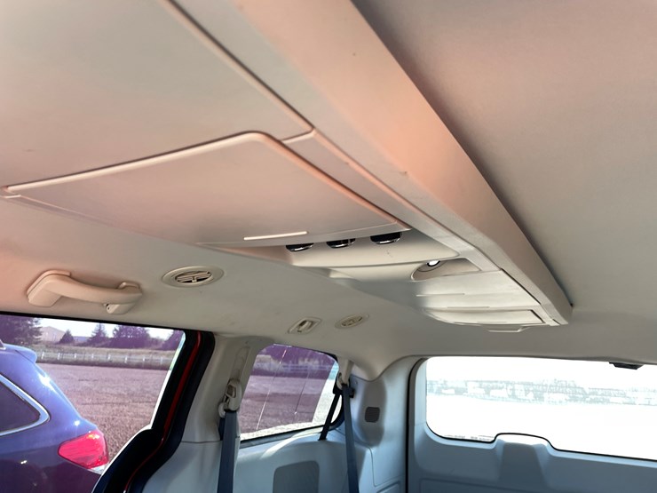 2009-dodge-grand-caravan-image-33