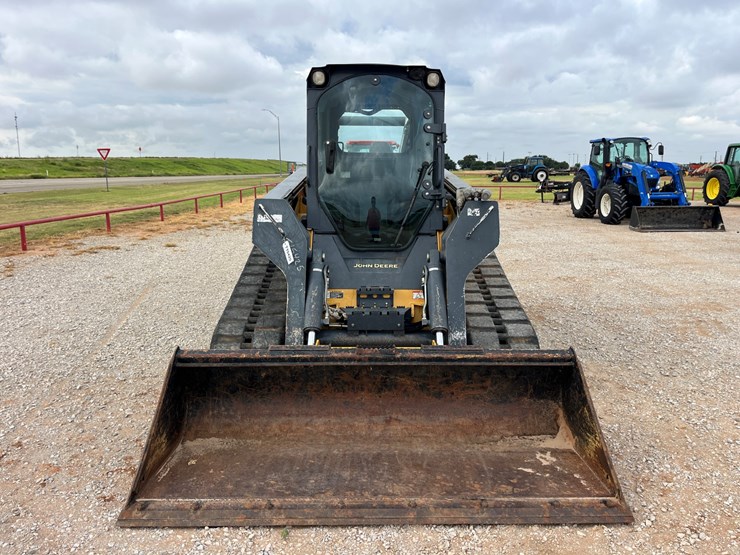 2013-deere-333e-image-4
