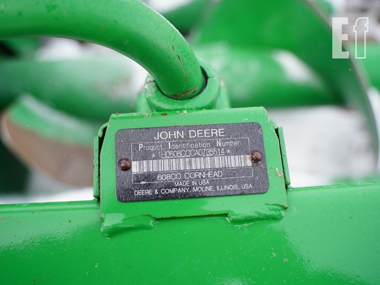 2010-john-deere-608c-image-17