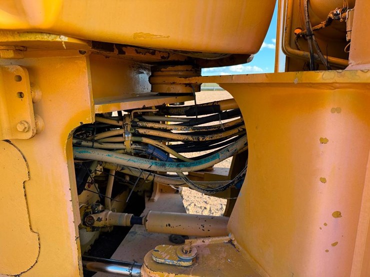 deere-544h-image-34