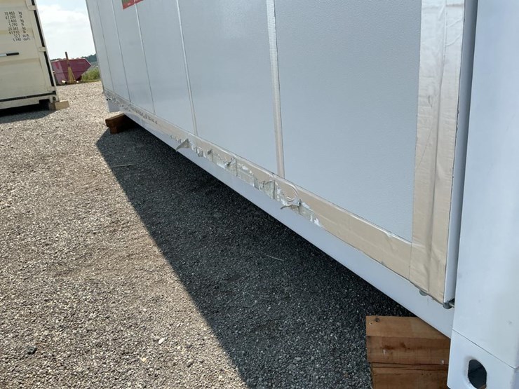 #4022-•-hurricane-20-expandable-container-house-image-11