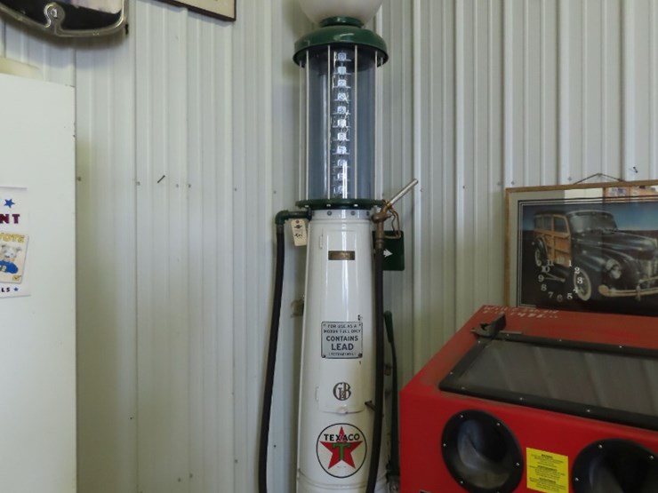 g&b-10-gallon-upright-visible-gas-pump-image-1