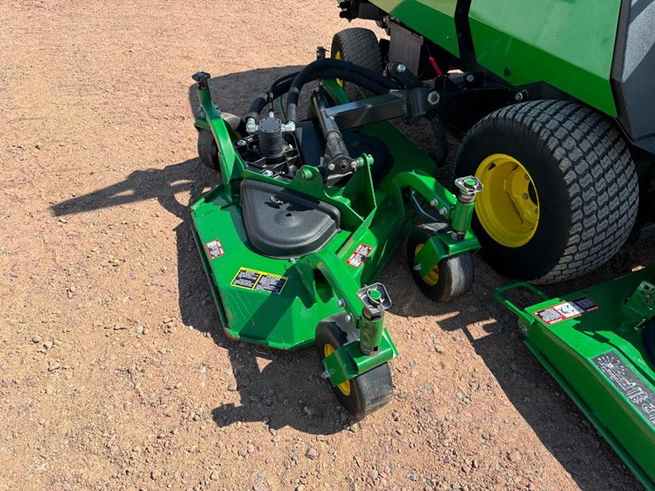 2022-john-deere-1600-image-12
