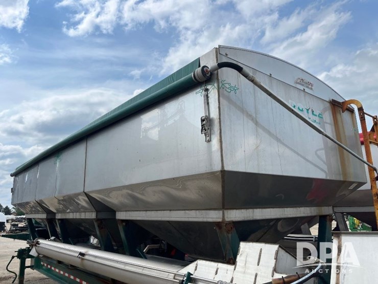 2015-b-b-dry-tender-trailer-(jn2633)-image-48