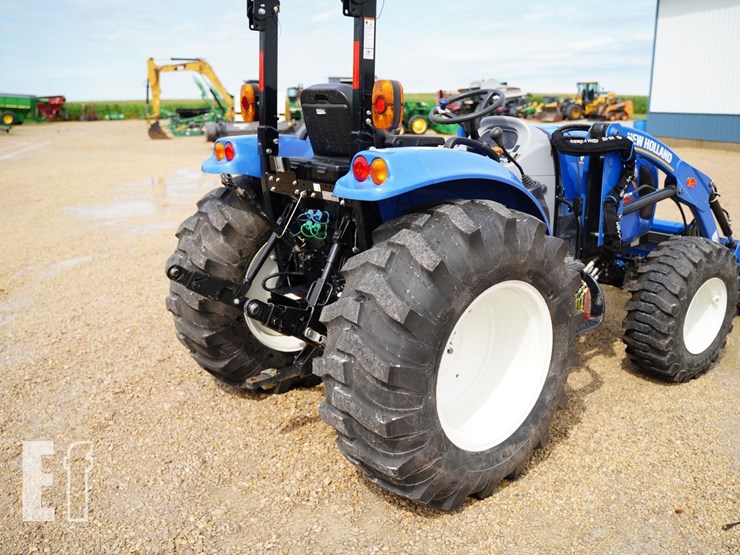 2022-new-holland-boomer-50-image-22