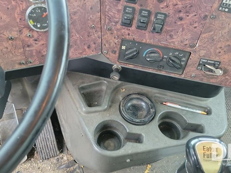 2002-international-5900i-feed-truck-(dr11998-unit-17)-image-15
