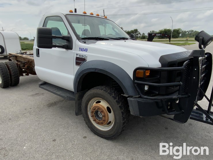 2008-ford-f550-xl-image-10