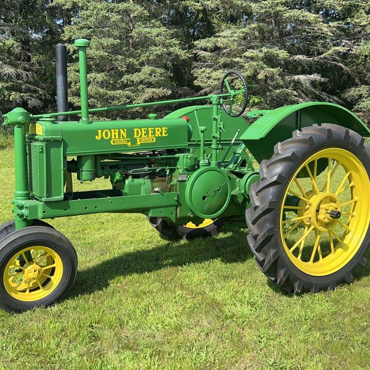 JOHN DEERE MODEL B