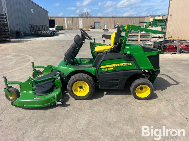 2019-john-deere-1570-image-8