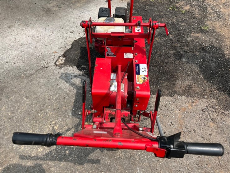 schiller-classen-hydro-drive-sod-cutter-image-3
