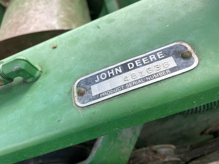 2016-john-deere-216-image-12