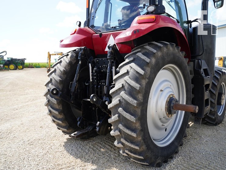 2017-case-ih-magnum-280-image-23