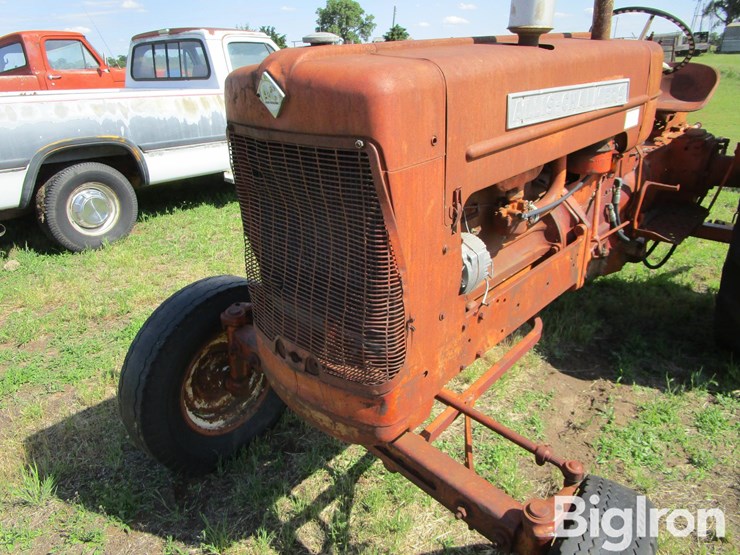 1961-allis-chalmers-d17-image-9
