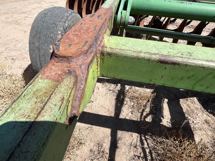 john-deere-425-image-18