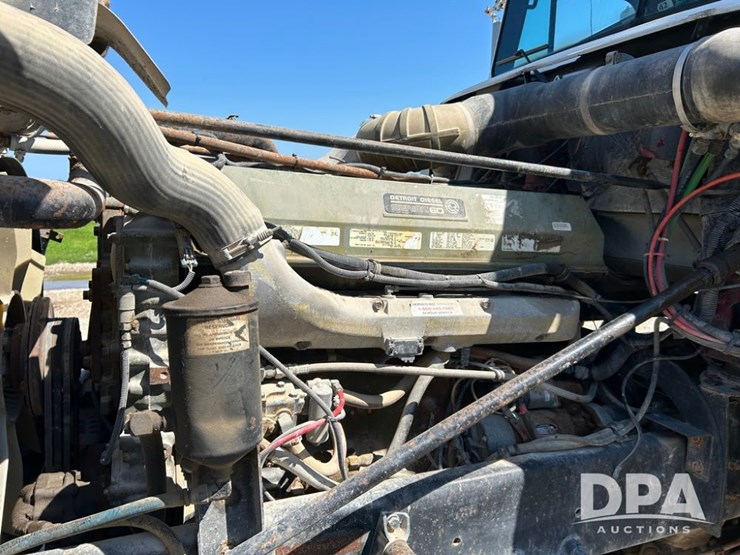 1995-freightliner-dry-tender-truck-(cp0609,-unit-2142)-image-34