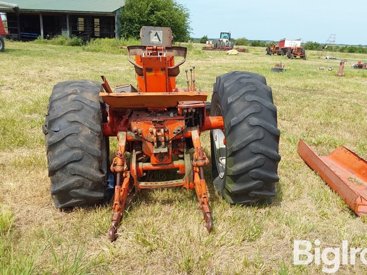 1970-allis-chalmers-180-image-6