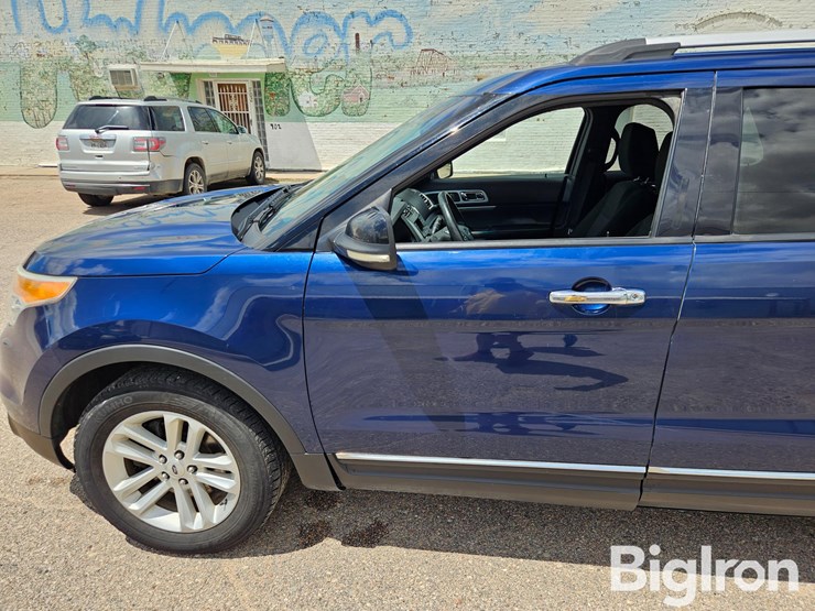 2012-ford-explorer-xlt-image-20