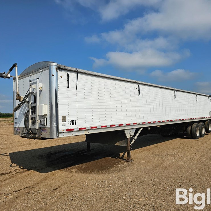 2015 WILSON BELT TRAILER