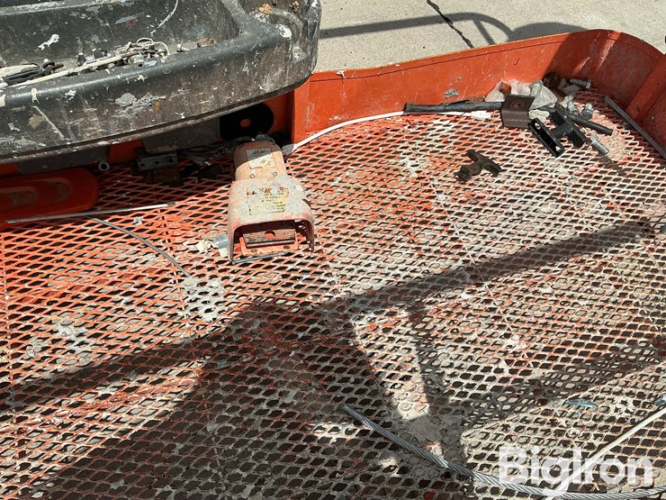 jlg-660sj-image-12