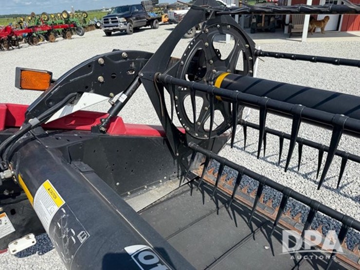 2011-case-ih-2162-image-47