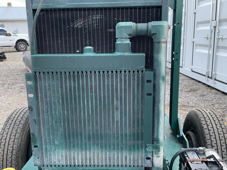 john-deere-4045t-image-13