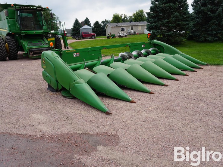 2009-john-deere-608c-stalkmaster-image-3